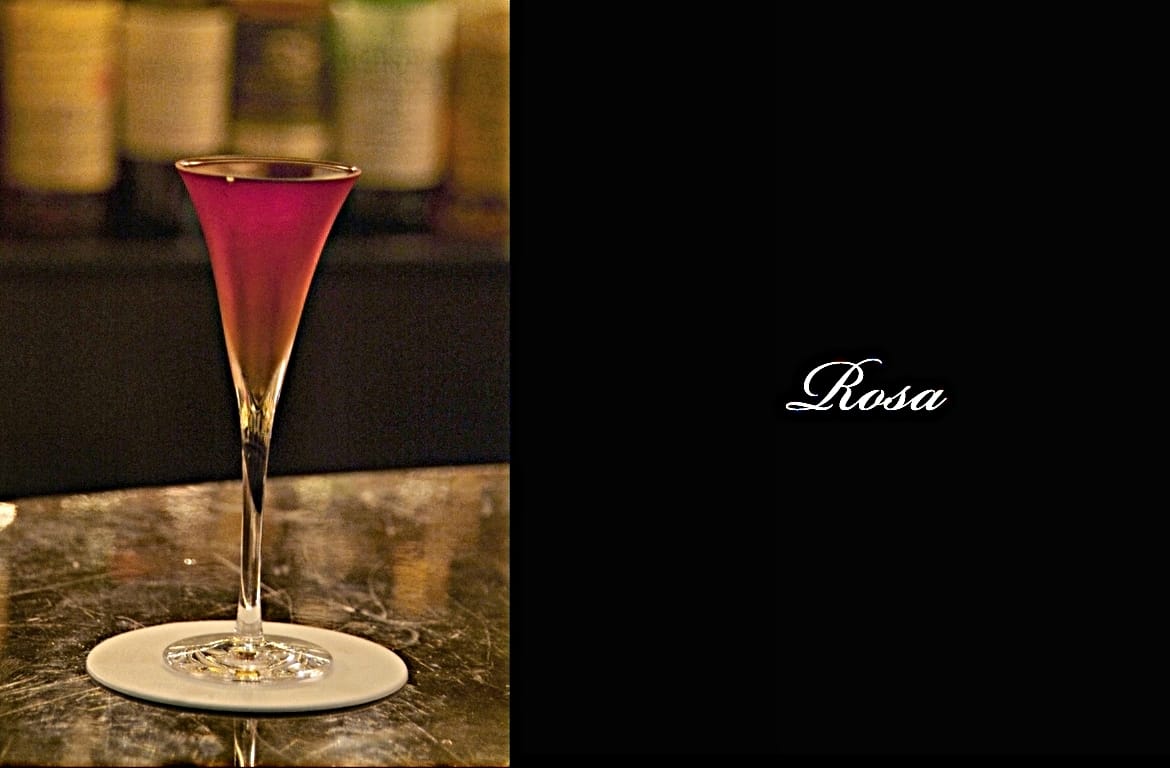 Rosaカクテル完成画像